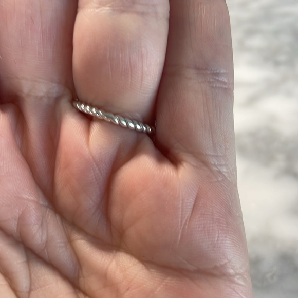 Green amethyst ring 925 sterling silver in size 7 - Picture 5 of 8